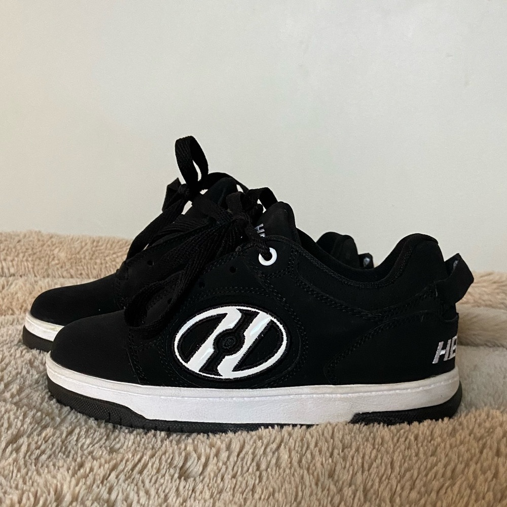 Heelys Youth Size 2.